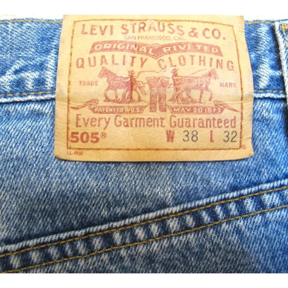 Vtg Levi's 505 Reg Fit Straight Leg Blue Denim Jeans Men's 36x32 Tag (38x32) USA